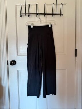 Lululemon Black Wide-Leg Women's Pants